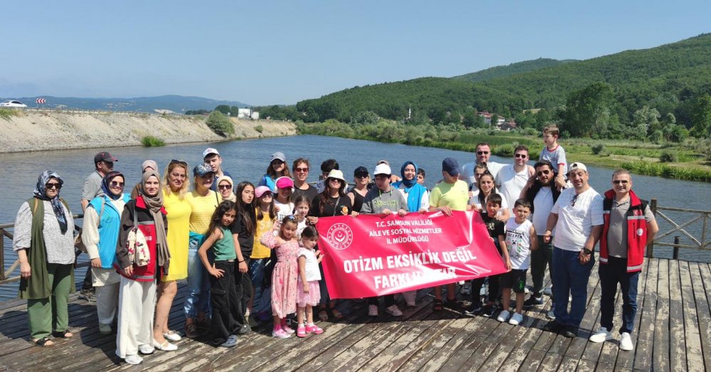OTİZMLİ ÇOCUKLAR VE AİLELERİ LADİK AKDAĞ KAMPI’NDA BULUŞTU